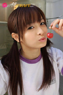 Hikari Yamaguchi's Nude Picture