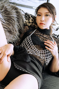 Lan Xiang Ting's Nude Picture