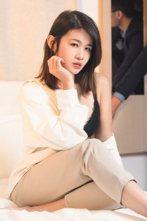 Liang Yun Fei's Nude Picture