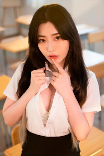 Shen Na Na's Nude Picture