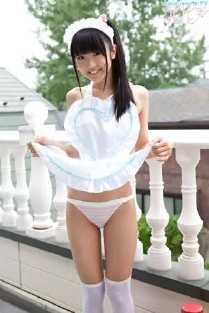 Shiina Momo's Nude Picture